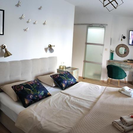 Riviera Rooms And Apartments Palit Extérieur photo