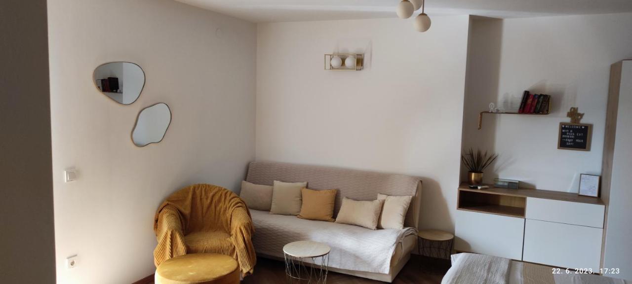 Riviera Rooms And Apartments Palit Extérieur photo