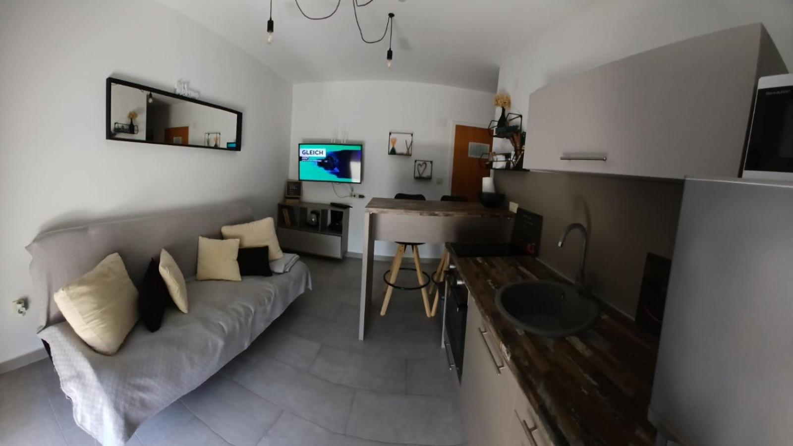 Riviera Rooms And Apartments Palit Extérieur photo
